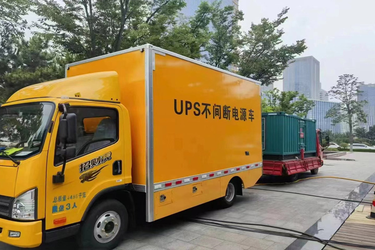 卫东发电机租赁施工现场
